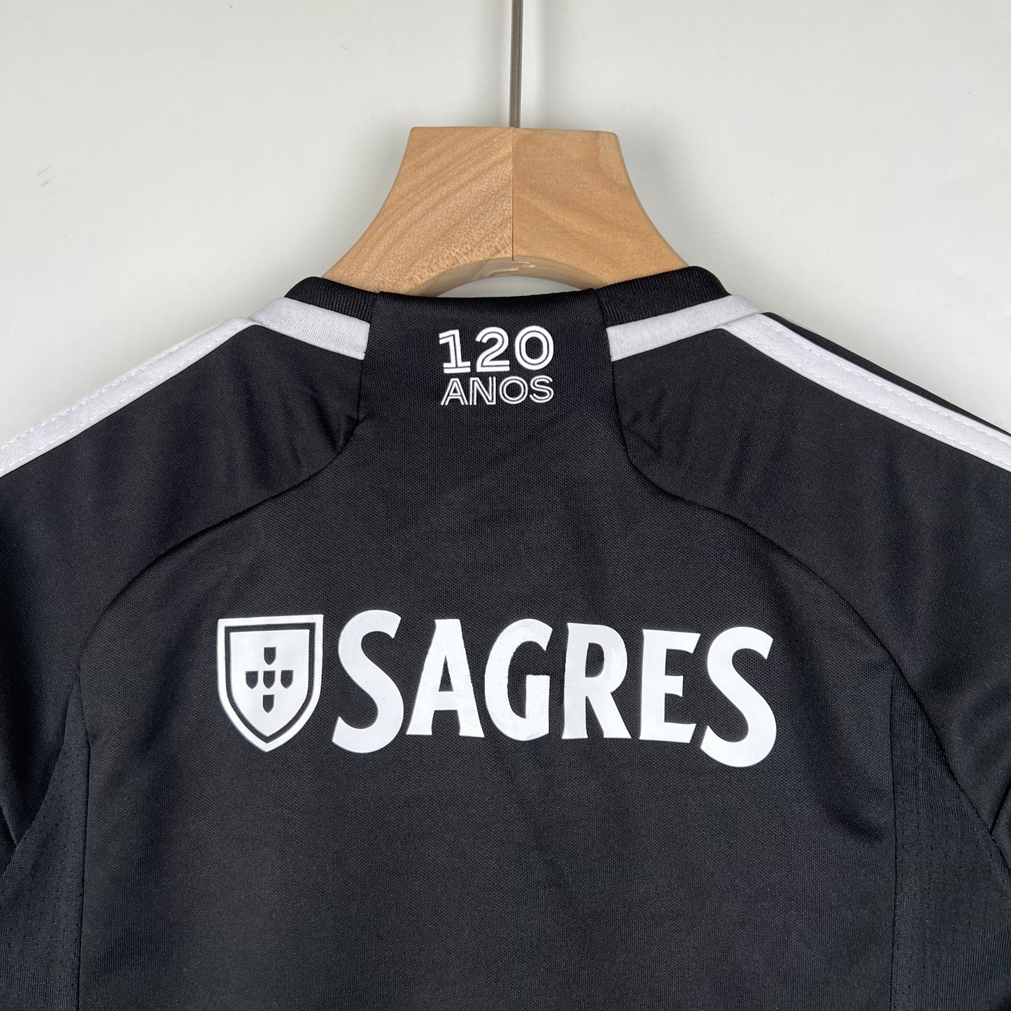 Benfica 23/24 Away