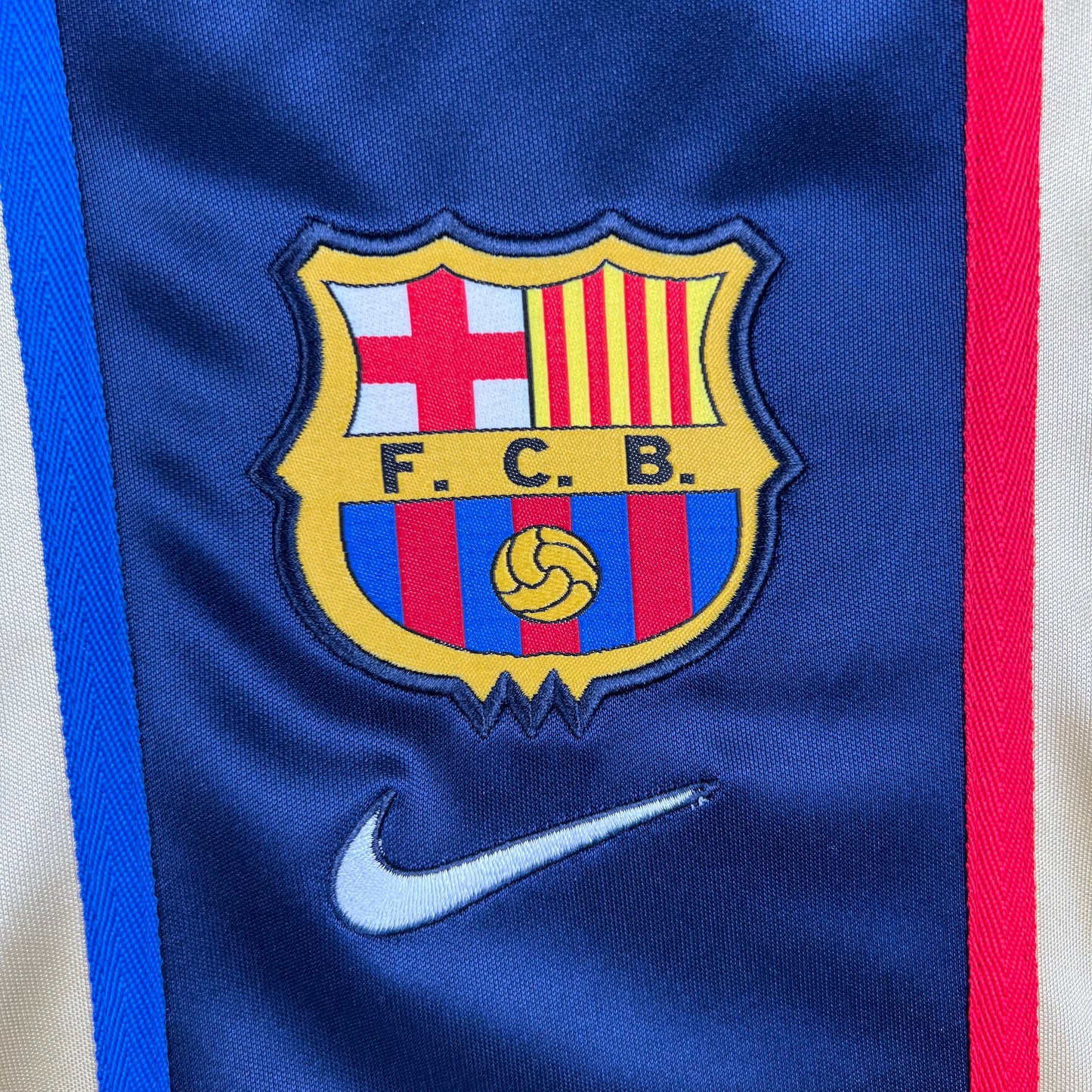 Barcelona 2002 Away