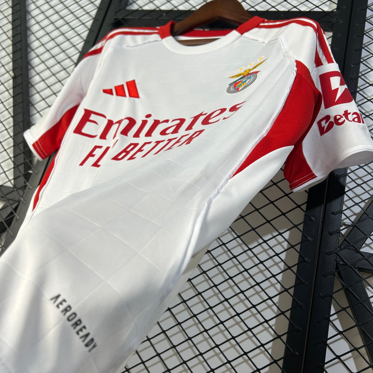 Benfica 25/26 Away