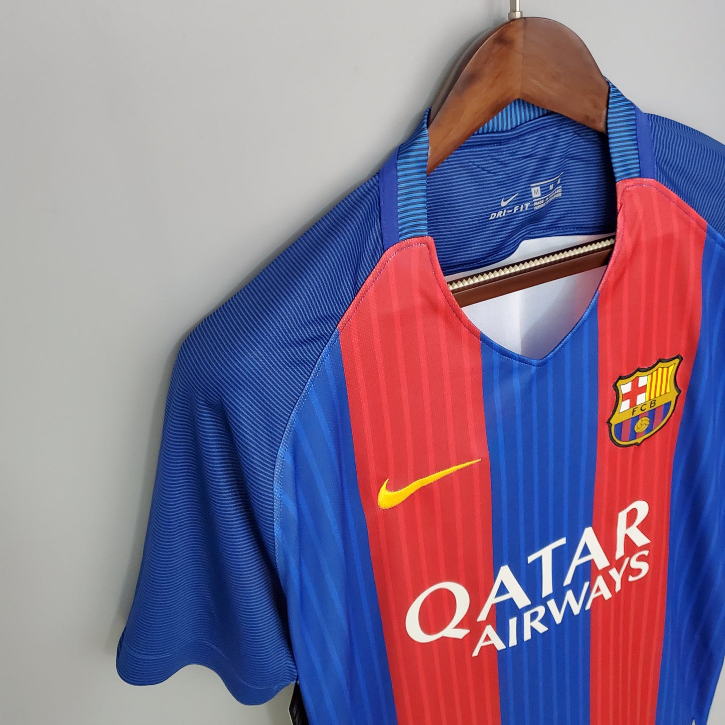 Barcelona 16/17 Home