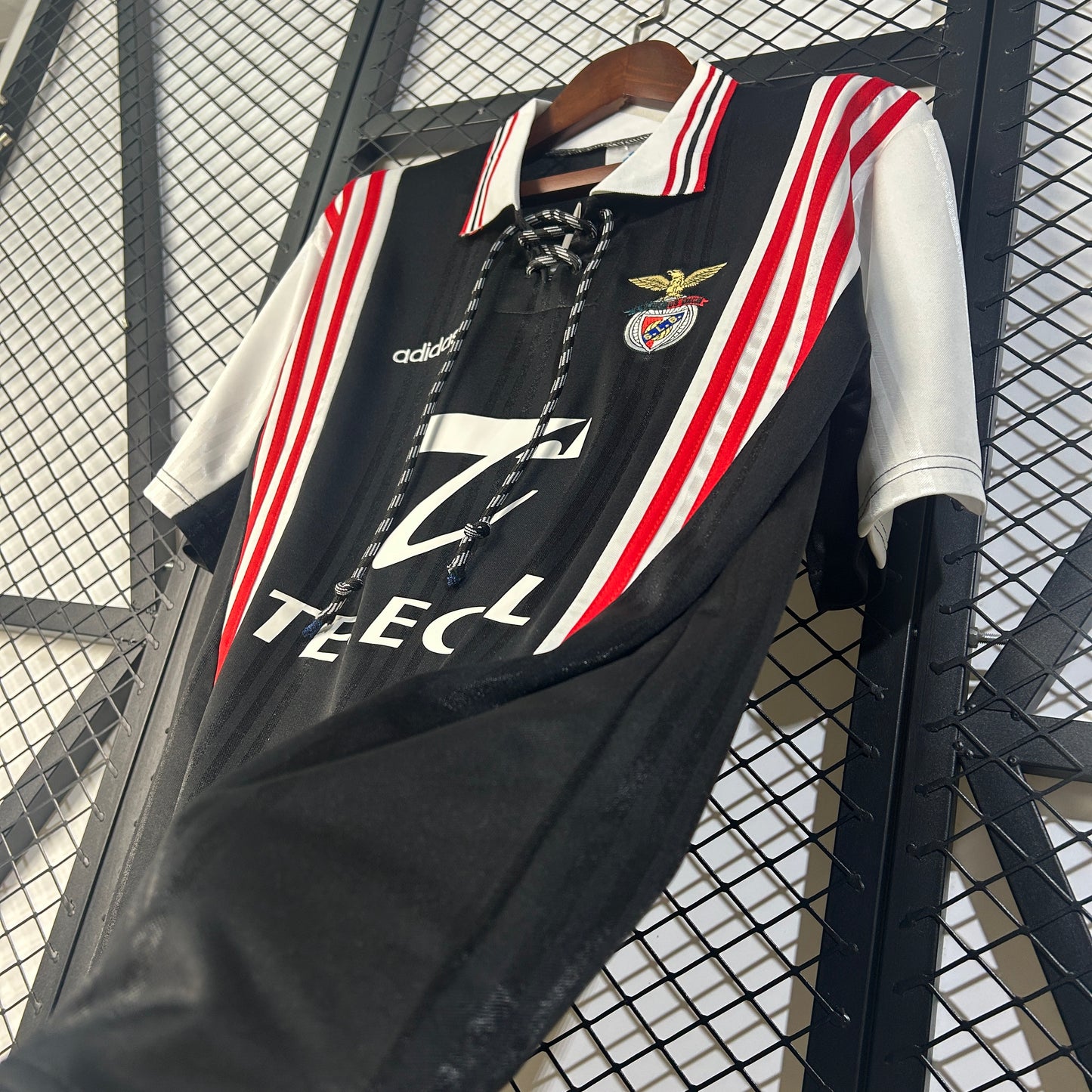 Benfica 97/98 Away