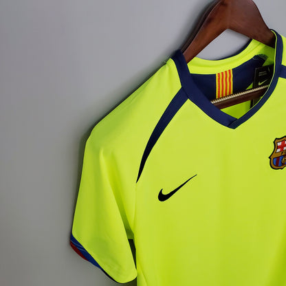 Barcelona 05/06 Away