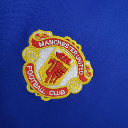 Manchester United 85/86 Away