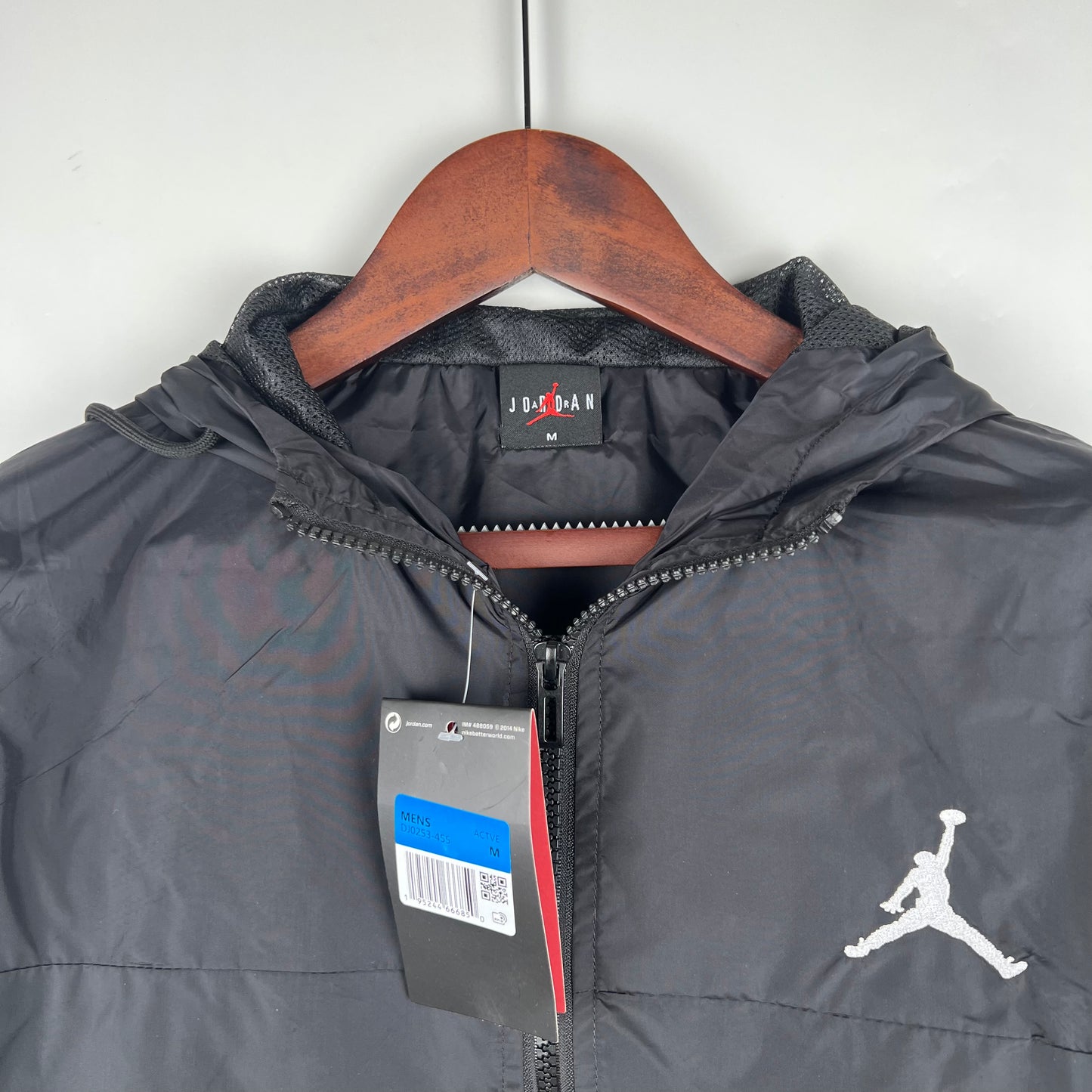 Jordan Windbreak