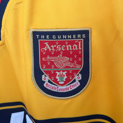 Arsenal 97/98 Away
