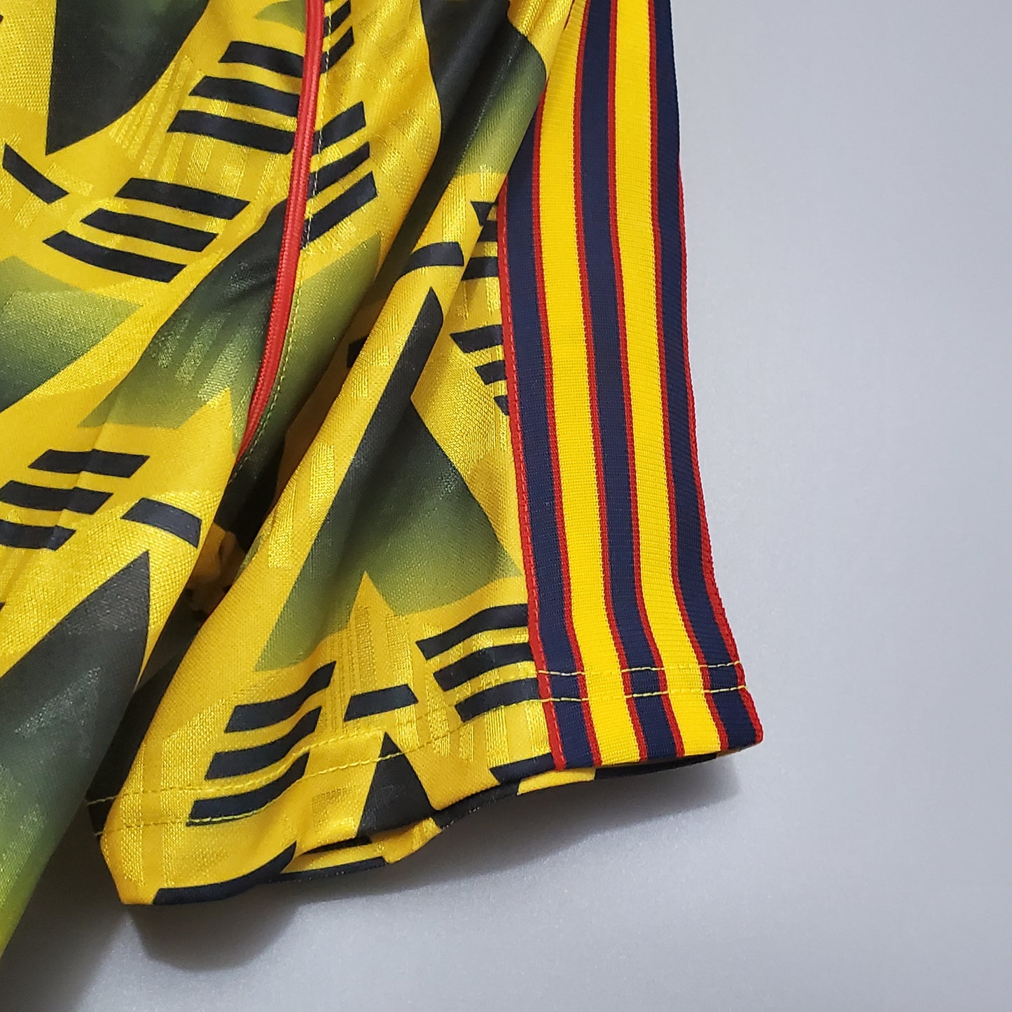 Arsenal 91/93 Away