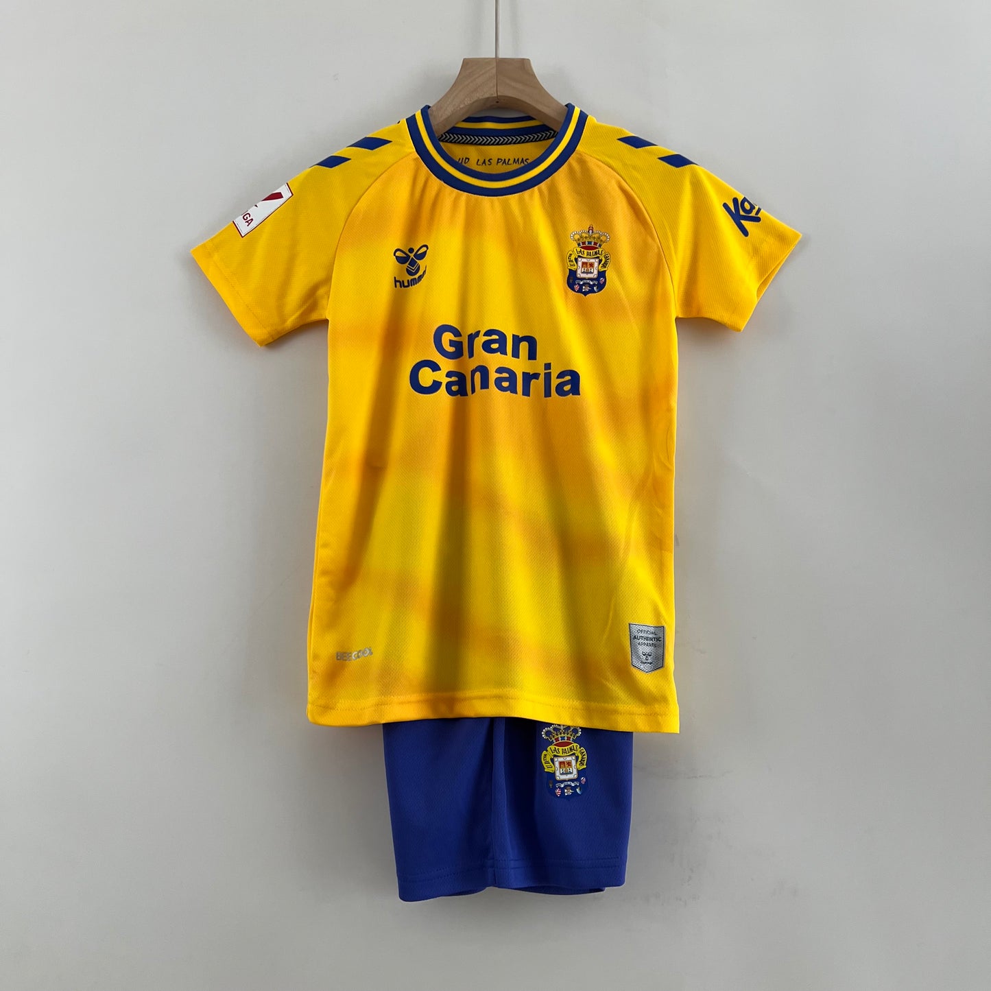 Las Palmas 23/24 Home