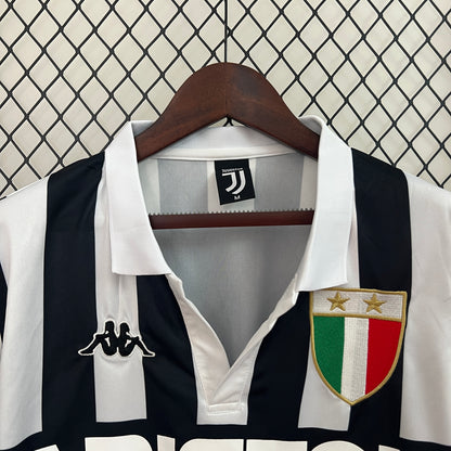 Juventus Home 84/85