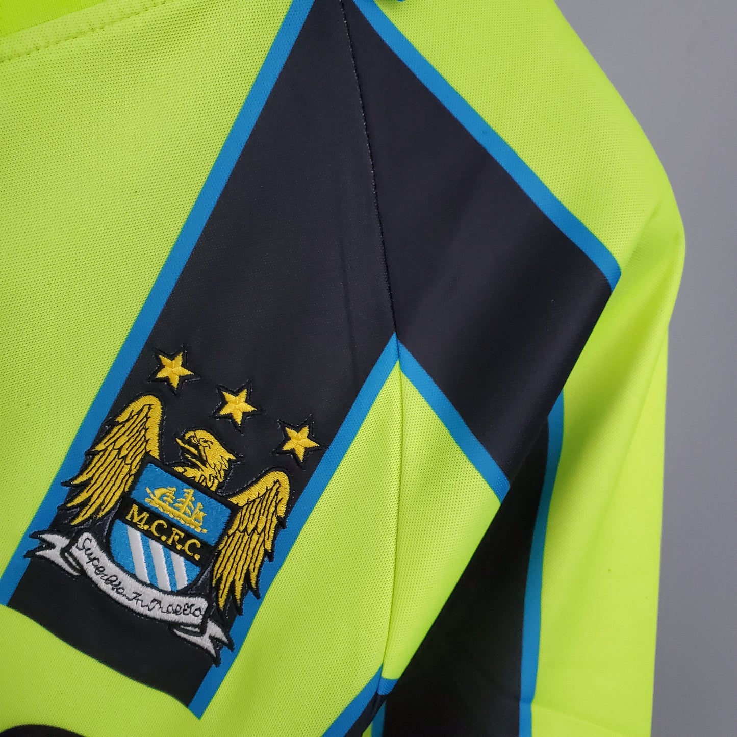 Manchester City 98/99 Away